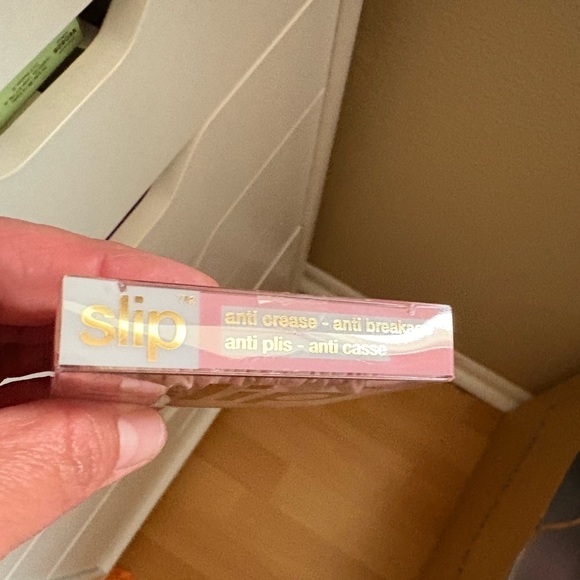 Slip Pure Silk Skinny Scrunchie, Brand New and Factory Sealed. - Picture 8 of 9